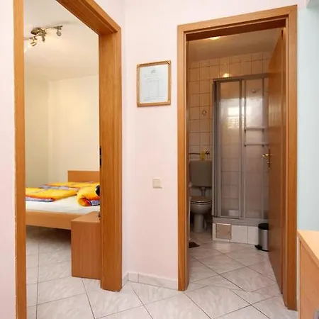 6178a Apartment